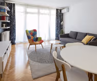 Miramarska Serviced Apartment