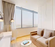 Elegant One Bedroom Apartment in Sky Garden