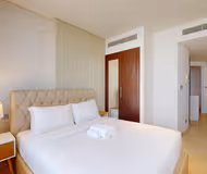 Elegant One Bedroom Apartment in Sky Garden