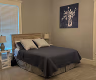 W High St Springfield Apartment