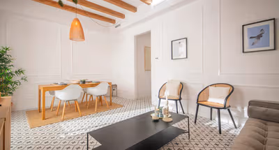 Carrer Valencia Serviced Apartment
