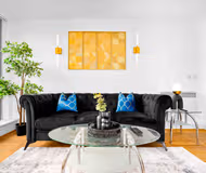 Stylish Apartment - City Centre - Parking - Balcony