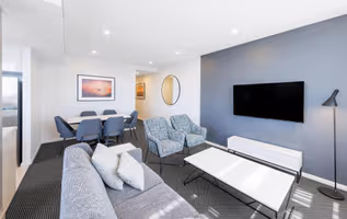 Defries Avenue Serviced Apartment