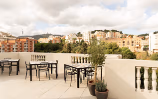 Travessera de Dalt Serviced Apartments