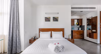 Premium Serviced Apartment at Lavellle Road