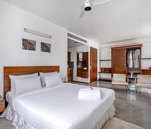 Premium Serviced Apartment at Lavellle Road