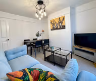 Spacious 4-Bed Home Near Cambridge City Centre