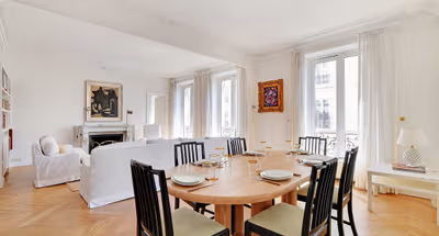 180M2 THÉÂTRE DE L'ODÉON CLUNY- LUXEMBOURG GARDENS & SENAT