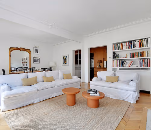 180M2 THÉÂTRE DE L'ODÉON CLUNY- LUXEMBOURG GARDENS & SENAT