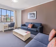 Oaks Sydney Goldsbrough Suites