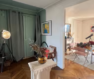 A timeless beauty on Rue de Bretonvilliers, Île Saint-Louis