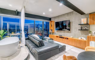 Exclusive Luxury Studio