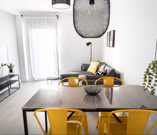 Castellar Serviced Apartment