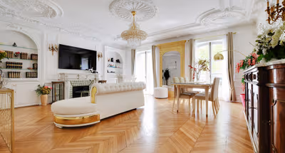 A True Haven of Tranquility, Stone’s throw from the iconic Arc de Triomphe