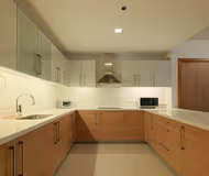 West Street Serviced Apartments