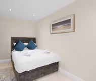 Modern Comfort 2-Bedroom, 2-Bathroom House