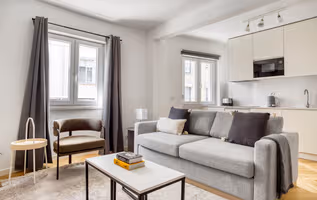 R. Maestro António Serviced Apartment