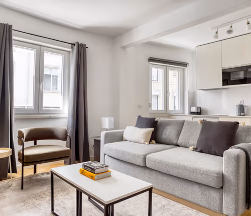 R. Maestro António Serviced Apartment