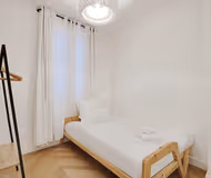 rue de Montfaucon service apartment