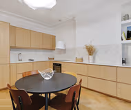 rue de Montfaucon service apartment