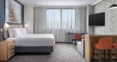 9th Street Aparthotel