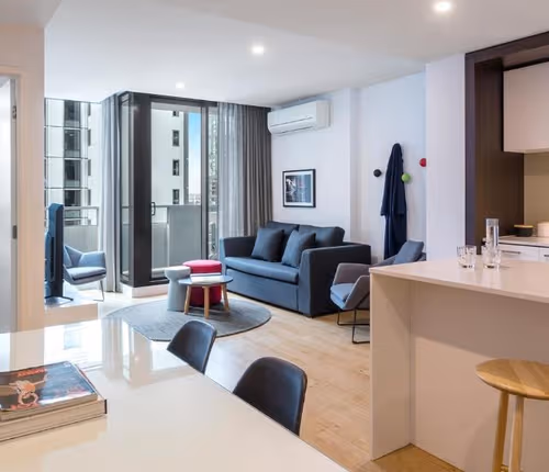 Oaks Melbourne Southbank Suites