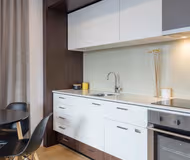 Oaks Melbourne Southbank Suites