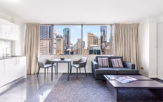 Oaks Sydney Hyde Park Suites