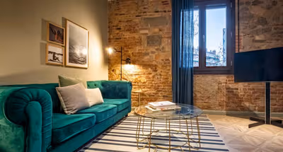 Ronda de Sant Antoni Serviced Apartment