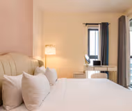 Elegant One Bedroom Apartment in GTC