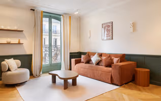 Centrally Located across Rue Saint Lazare, Steps from Opera