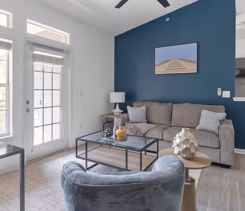 Johnson Ferry Rd Apartment