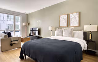 Harrison St Apartment