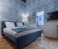 OLD FRENCH LIVING IN LOUVRE- PALAIS ROYAL