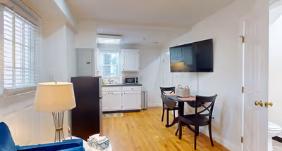 Jay Furnished Apartments D