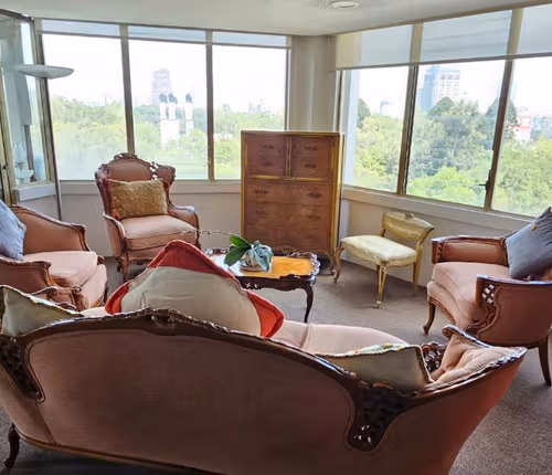 Spacious Apartment with Breathtaking View