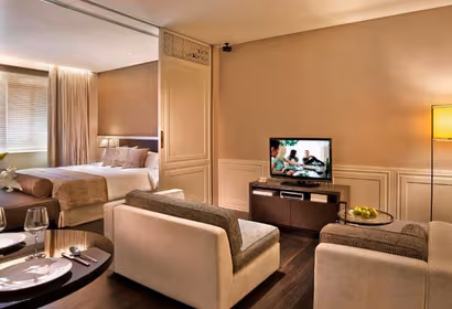 Raffles Quay Apartments