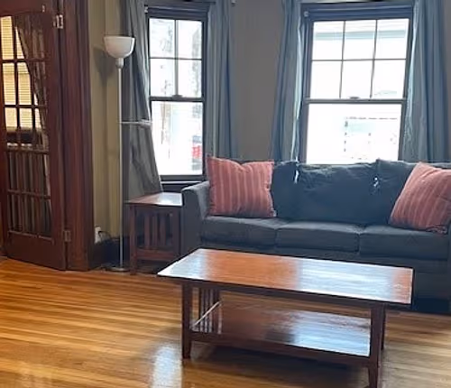 Ainsworth St Apartment