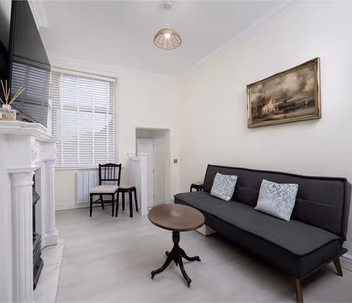 Beautiful Apartment | Lincoln Cathedral | Parking