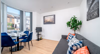 Elegant 1 Bed Flat, Nr Tube Station, Wood Green, London