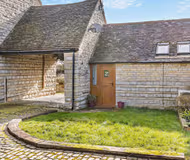 Cowshed/Milking Parlour