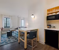 Interpace Parkway ApartHotel