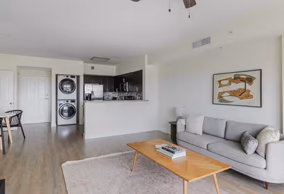 Southwest 37th Ave Apartment