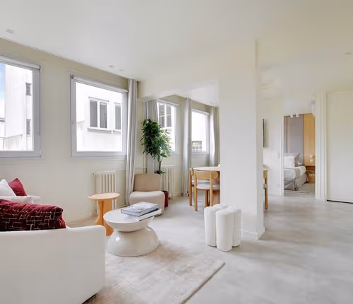 Charming 2-Bedroom Apartment on Rue Ponthieu