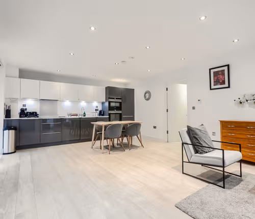 Central Station Apartments 2