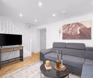 Luxury 3BR 2BA with Hot Tub & Garden