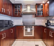 29 Boulevard Tower 1 BR Apartment