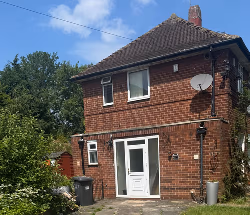 3 Bed Semi Detached House in Roundhay