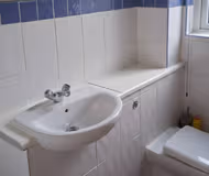 Cozy 1-Bed Flat in Croydon Sleeps 4 - Free Parking