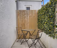 1BR Spacious Ground Level Home